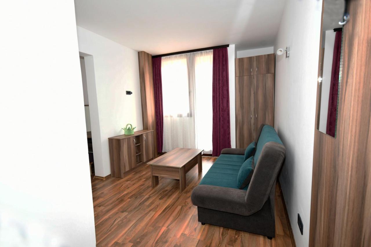 Hotel Mladost Тьентиште Экстерьер фото