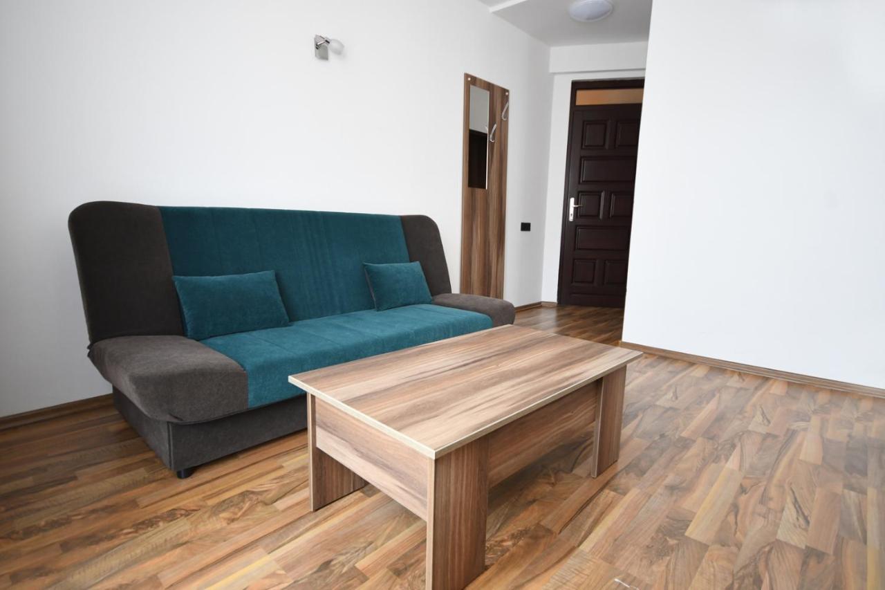 Hotel Mladost Тьентиште Экстерьер фото